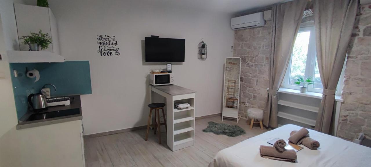 Studios Kadena Trogir Exterior foto